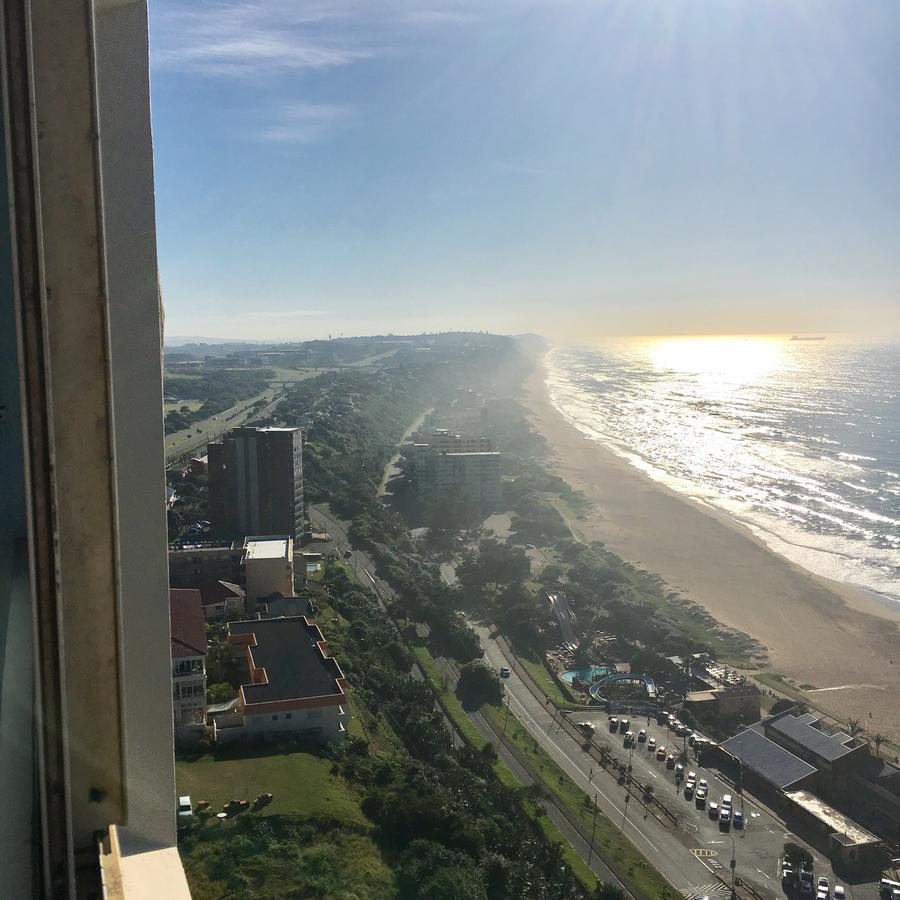 Hightide Apartment Amanzimtoti Esterno foto