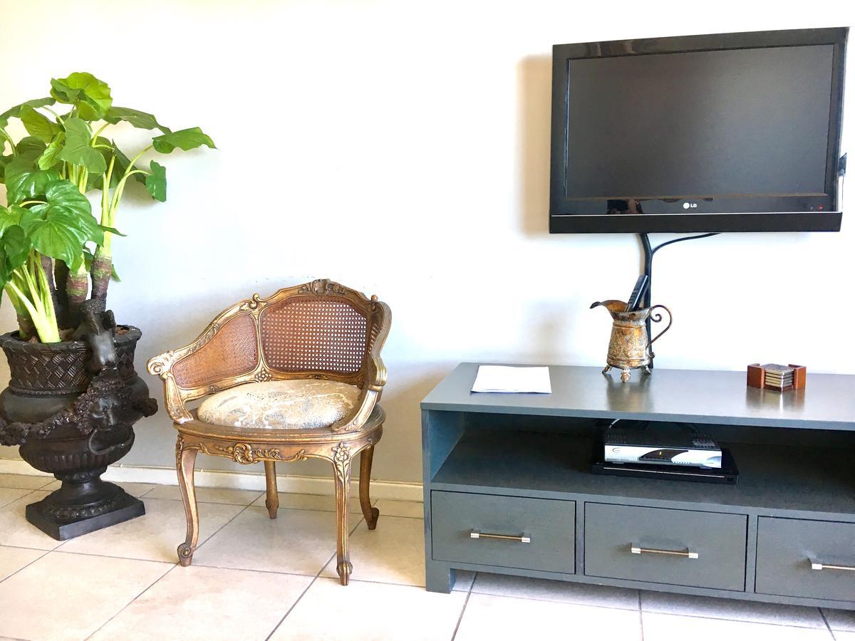 Hightide Apartment Amanzimtoti Esterno foto